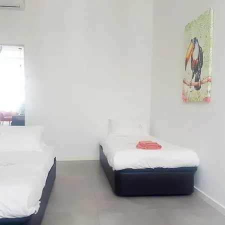 Near Timeout Market Lift & Aircon By Ld Appartamento *
